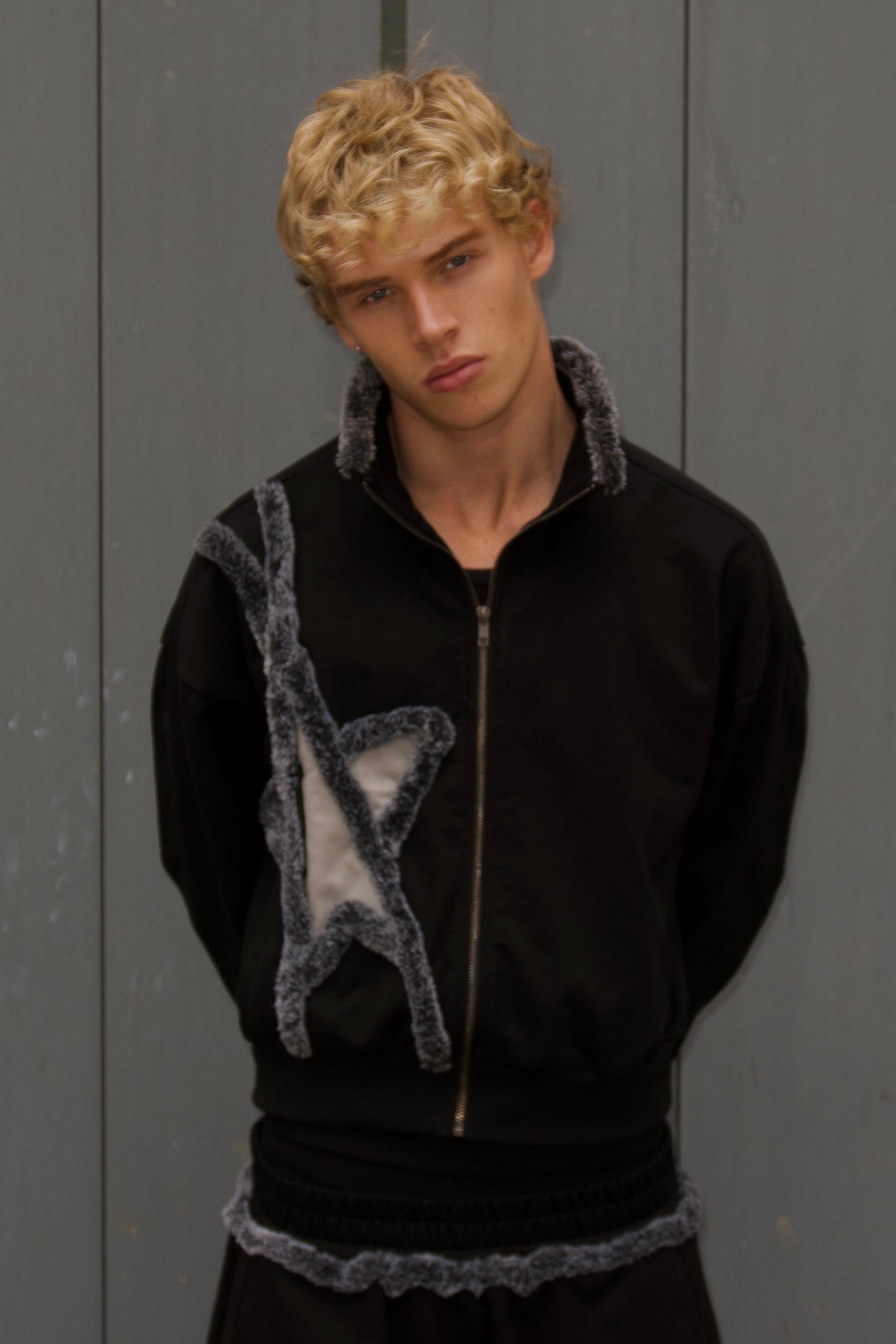 Black STARRED zip up jumper